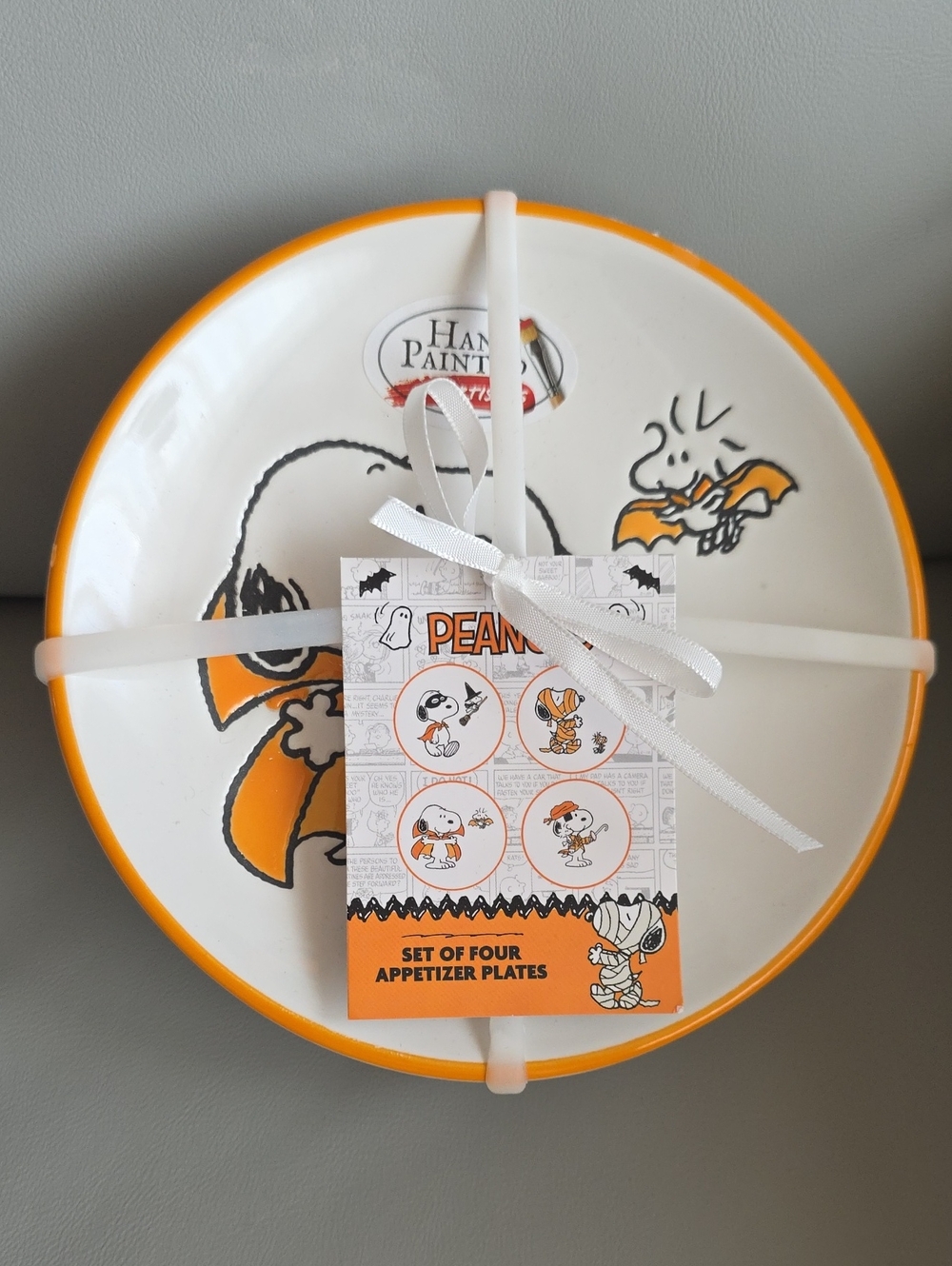 Peanut Fall appetizer plates set of 4 NWT